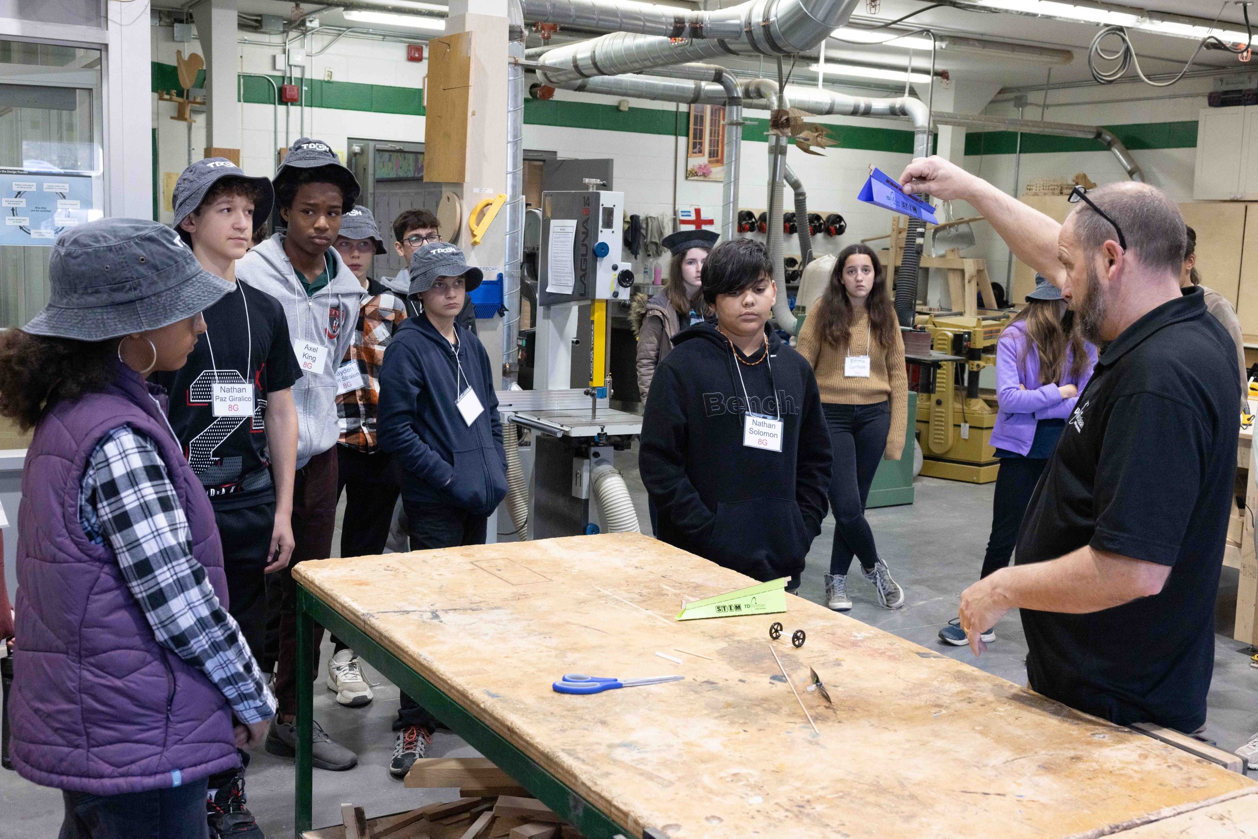 Students participate on hands on activities during a Grade 7-8 day session.